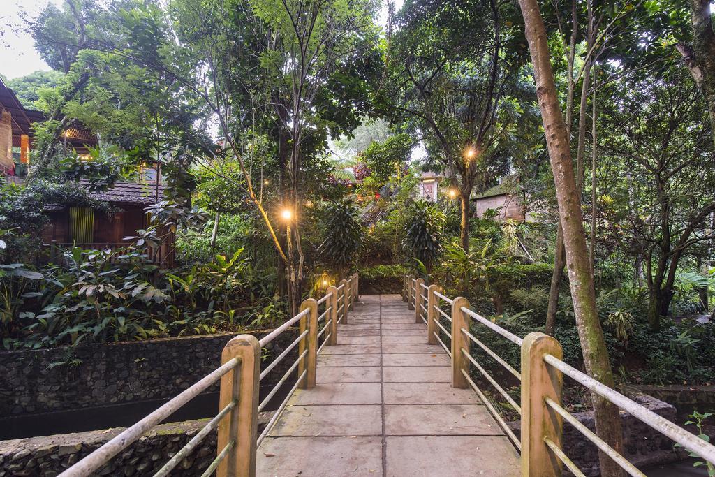 The Cipaku Garden 3* Bandung