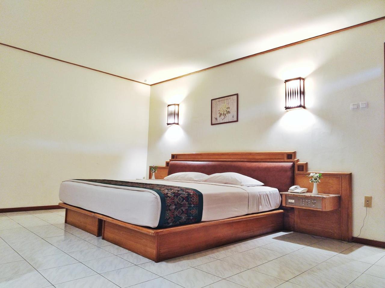 The Cipaku Garden 3* Bandung